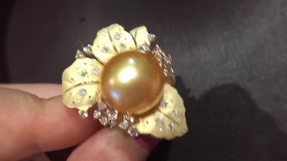 CUSTOMIZE |13-14mm Golden South Sea Pearl Royal Ring, 18k Gold w/ Diamond - AAAA
